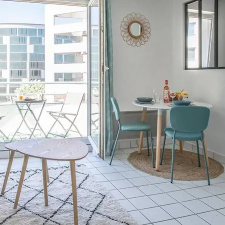 Apartament L'amadeo - T2 Centre-ville & Parking
